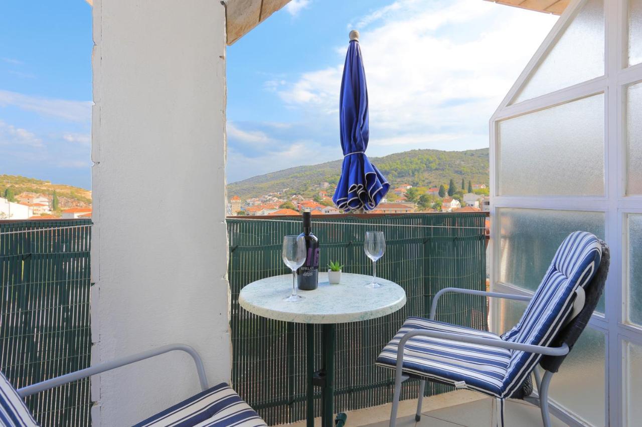Apartments And Rooms With Parking Space Marina, Trogir - 5953 Exterior photo